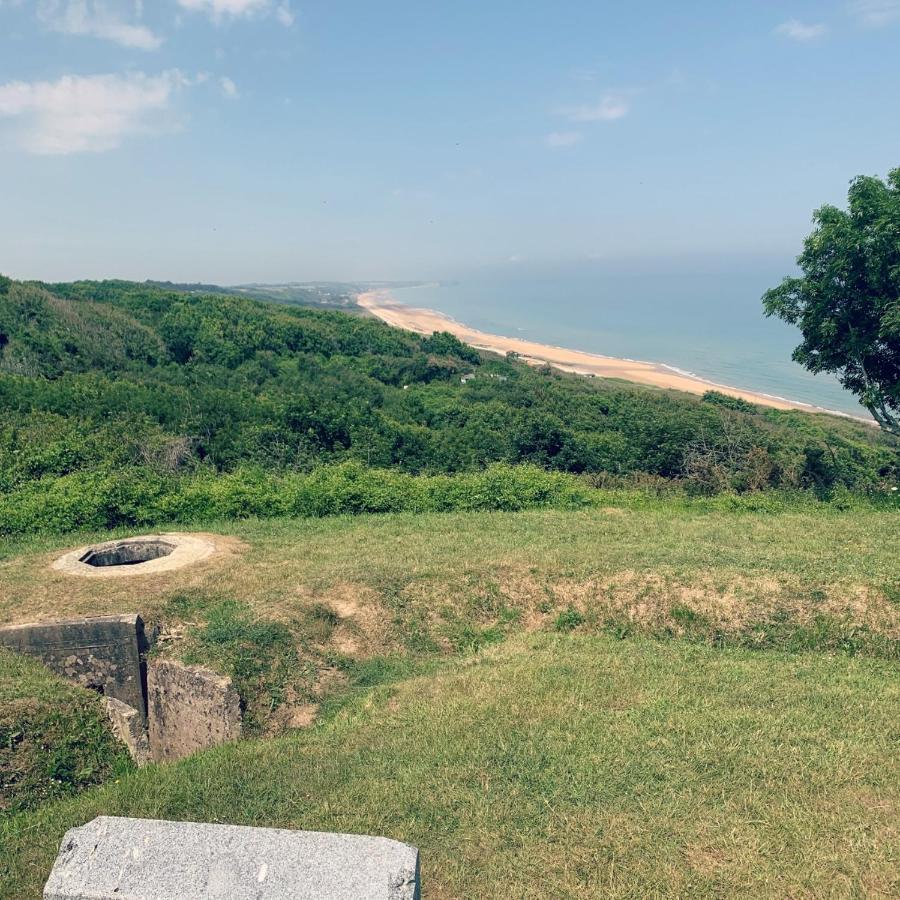 Gite "Au P'Tit Tourois" De Plain-Pied Tout Confort Avec Veranda Proche D'Omaha Beach Et De Bayeux Accueillant Les Animaux Zewnętrze zdjęcie
